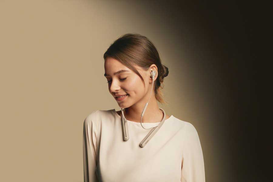 Cancel out the commotion around you thanks to Sony’s new WI-1000XM2 neckband headphones with Industry-leading Noise Cancellation