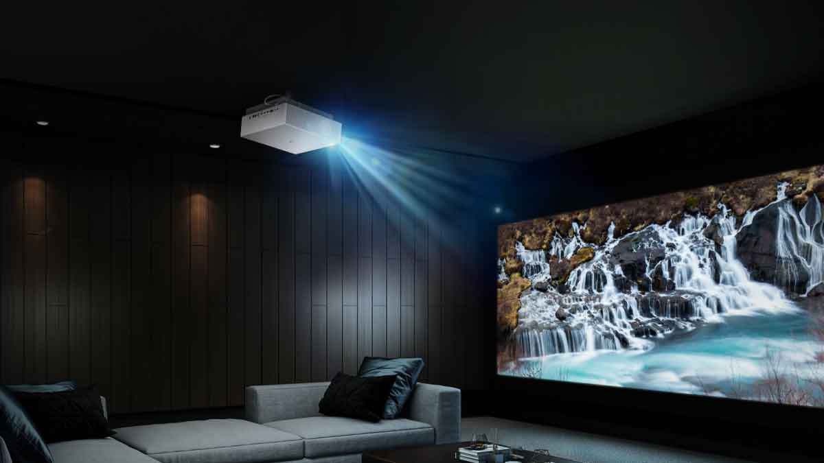 New LG CineBeam Projector elevates home movie viewing experience