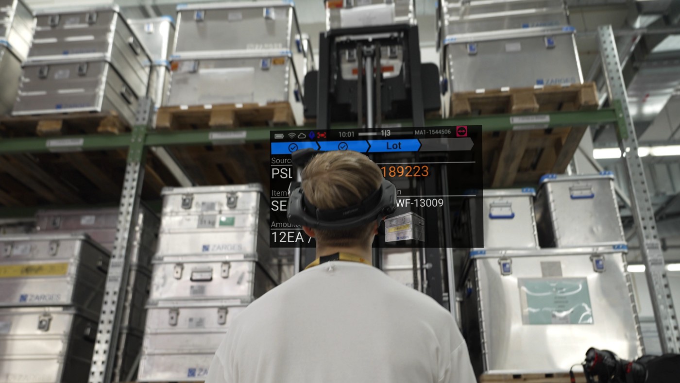 TeamViewer digitalizes warehouse operations at GlobalFoundries with AR-based picking solution