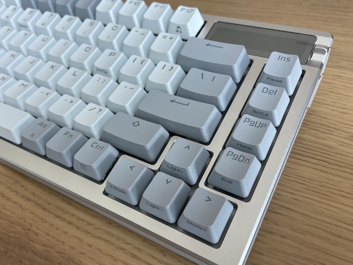 Review of the ASUS ROG AZOTH