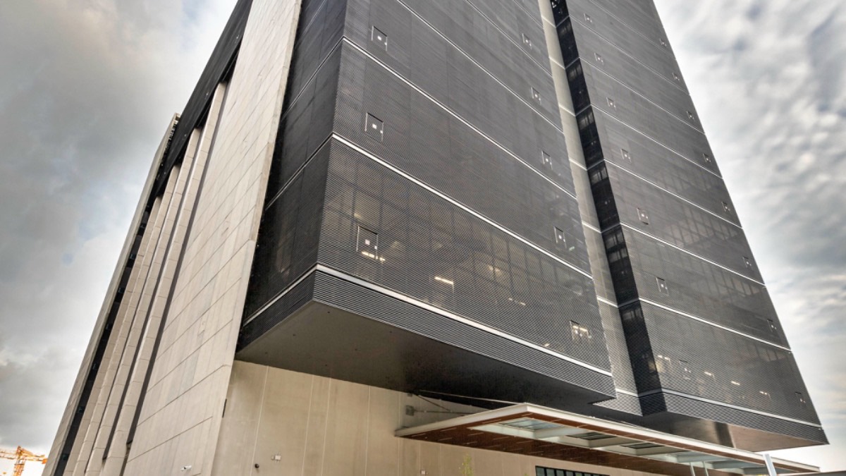 Equinix Signs Fourth Solar PPA in Singapore